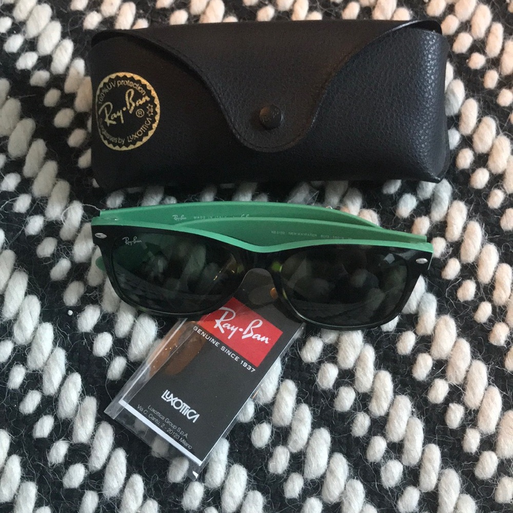 Authentic Ray Ban sunglasses - Picture 2 of 3
